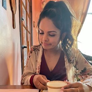 Meet your Posher, Nikita